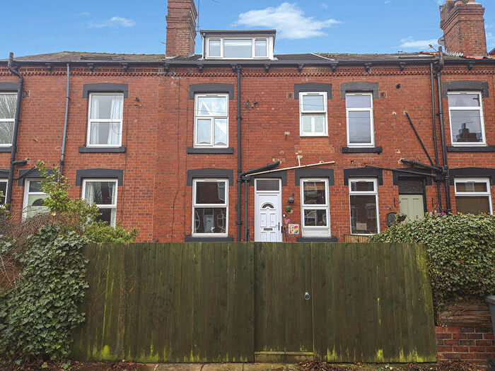 2 Bedroom Terraced House For Sale In Graham Terrace, Leeds, LS4
