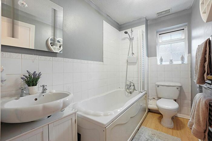 2 Bedroom Terraced House For Sale In Charlotte Close, Chatham, ME5