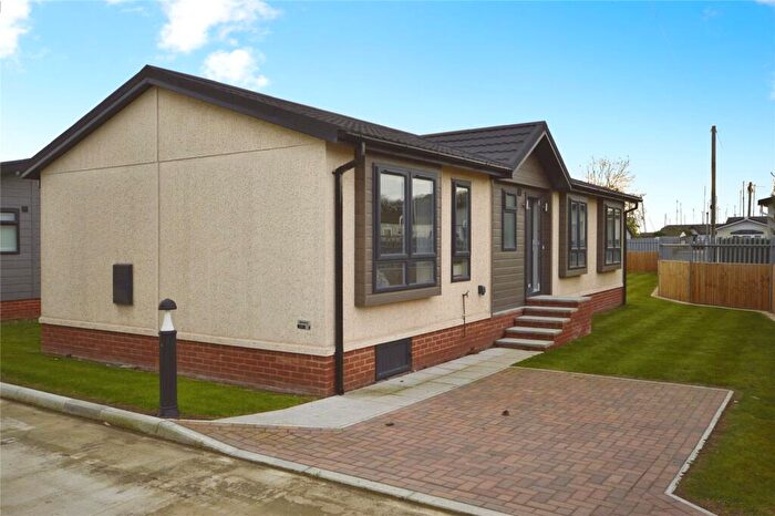 2 Bedroom Park Home For Sale In Shore Drive, Hoo, Rochester, Kent, ME3