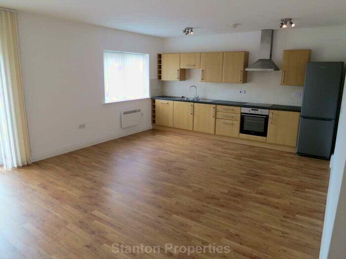 2 Bedroom Apartment To Rent In Dunsters Court, Brandlesholme, BL8