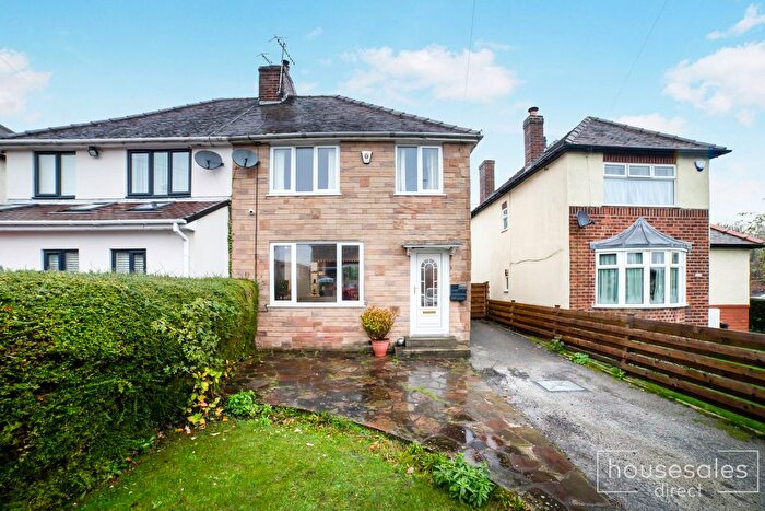 3 Bedroom Semi Detached House For Sale In Nethermoor Road Wingerworth, Chesterfield, S42