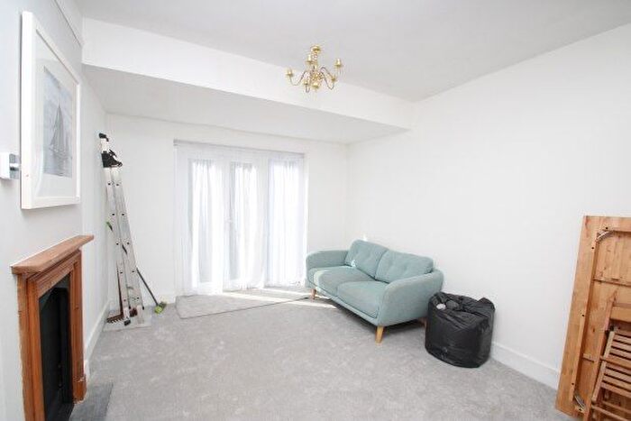 1 Bedroom Flat To Rent In Canning Road, Croydon, CR0