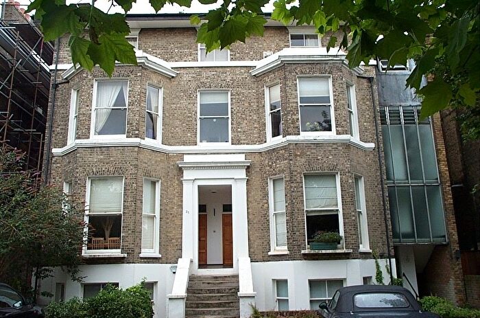 Studio To Rent In St. Johns Park, Blackheath, SE3