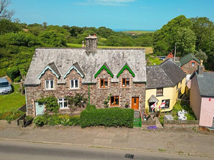 3 Bedroom Terraced House For Sale In Fairy Cross, Bideford, Devon, EX39