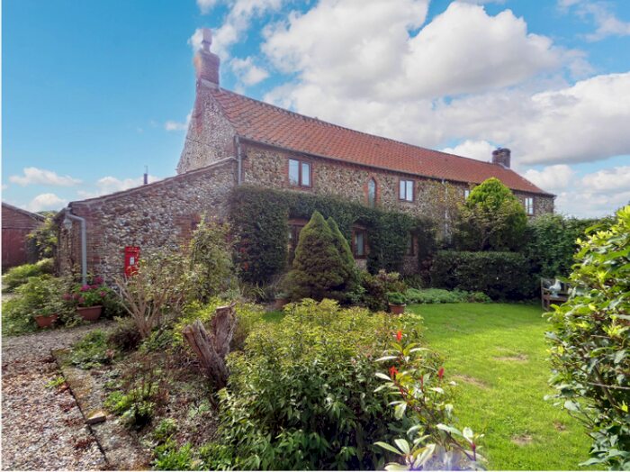 4 Bedroom Semi-Detached House For Sale In Toftrees, NR21