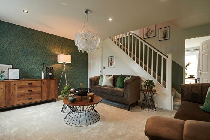 3 Bedroom Detached House For Sale In Thornton Road, Thornton, Bradford, BD13