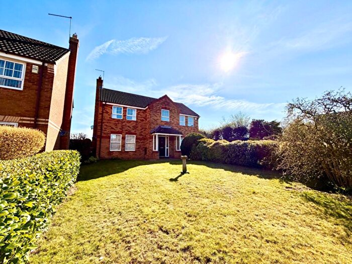 4 Bedroom House For Sale In Cares Orchard, Brafield On The Green, Northampton, NN7