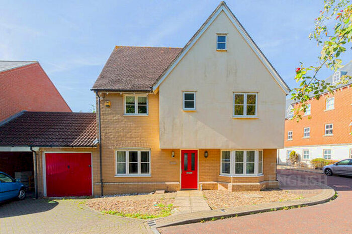 4 Bedroom Detached House To Rent In Rose Allen Avenue, Colchester, CO2