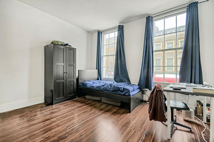 Studio To Rent In Caledonian Road, London, N1