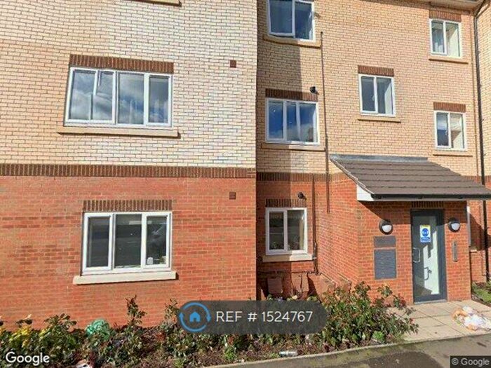 2 Bedroom Flat To Rent In St. Andrews Road, Northampton, NN2