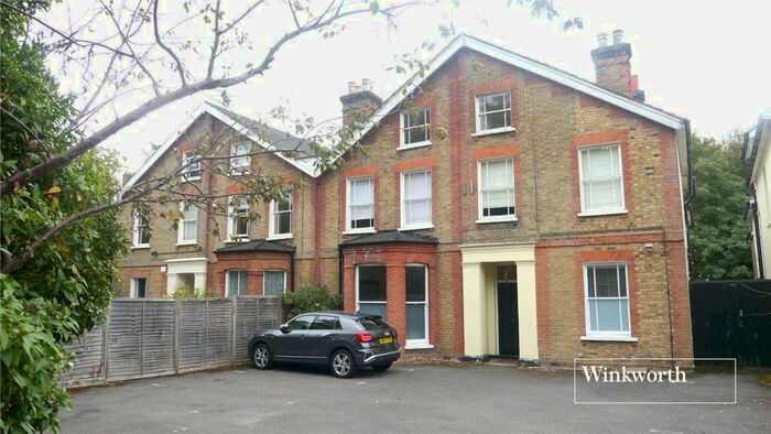 2 Bedroom Apartment To Rent In Wood Street, Barnet, EN5