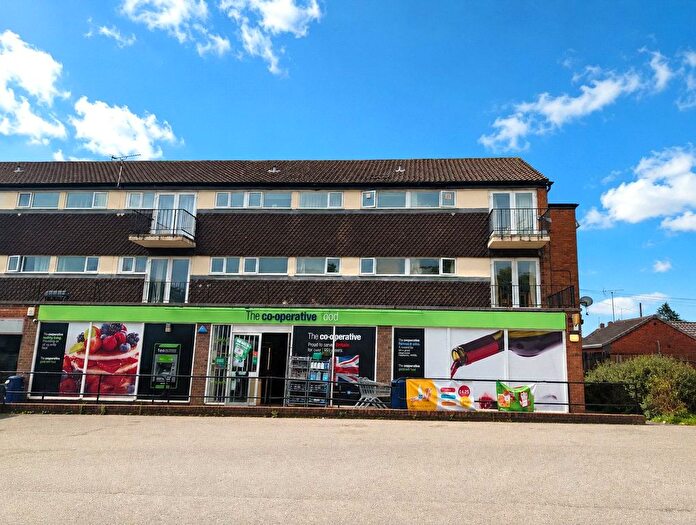 1 Bedroom Flat For Sale In Holmcroft Road, Stafford, Staffordshire, ST16
