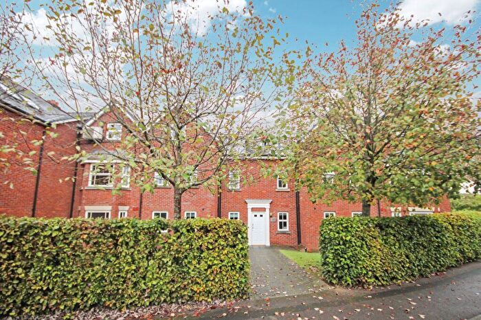 2 Bedroom Apartment For Sale In Spire View, Augustine Court Spire View, SP2