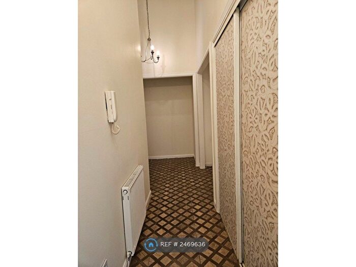 2 Bedroom Flat To Rent In Weir Street, Coatbridge, ML5
