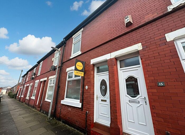 2 Bedroom Terraced House For Sale In Kingsford Street, Salford, M5