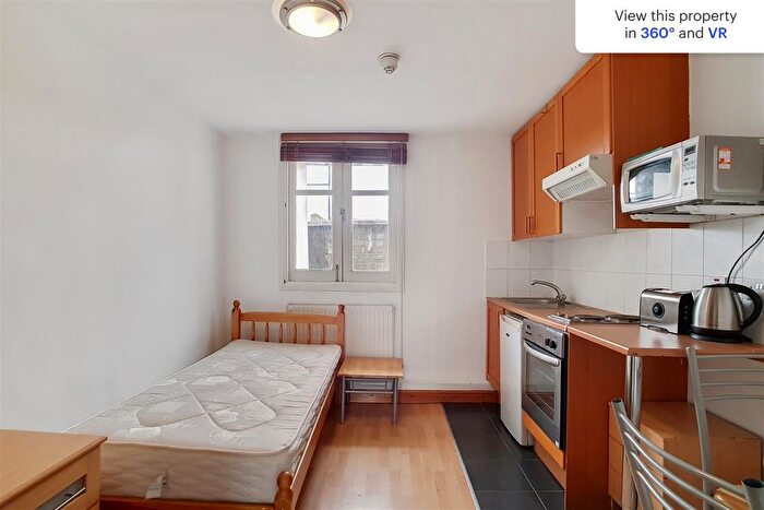 Studio To Rent In St Georges Drive, Pimlico, SW1V