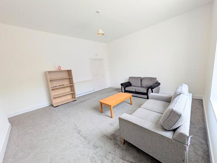 2 Bedroom Flat To Rent In King Street, Aberdeen, AB24