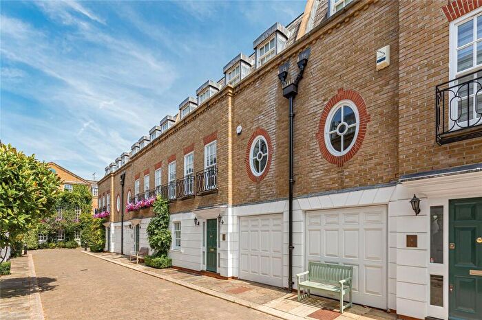 4 Bedroom Terraced House For Sale In Farrier Walk, Fulham Road, Chelsea, London, SW10