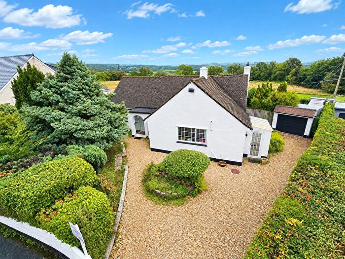 2 Bedroom Detached Bungalow For Sale In Binkham Hill, Yelverton, PL20