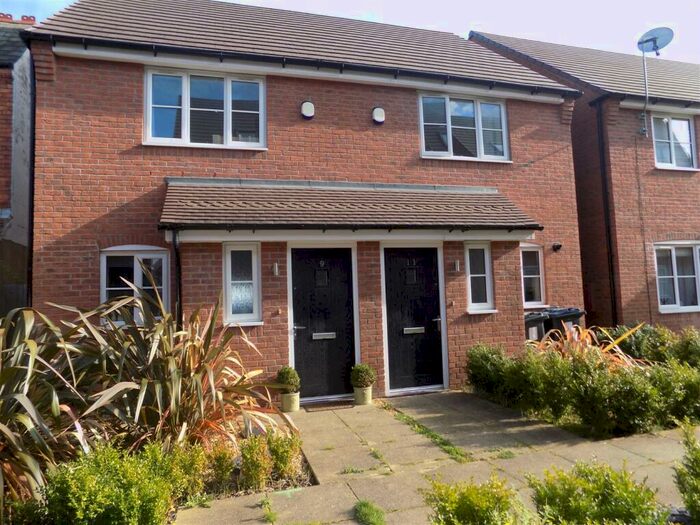 2 Bedroom Semi-Detached House To Rent In Leveret Drive, Kings Heath, Birmingham, B14