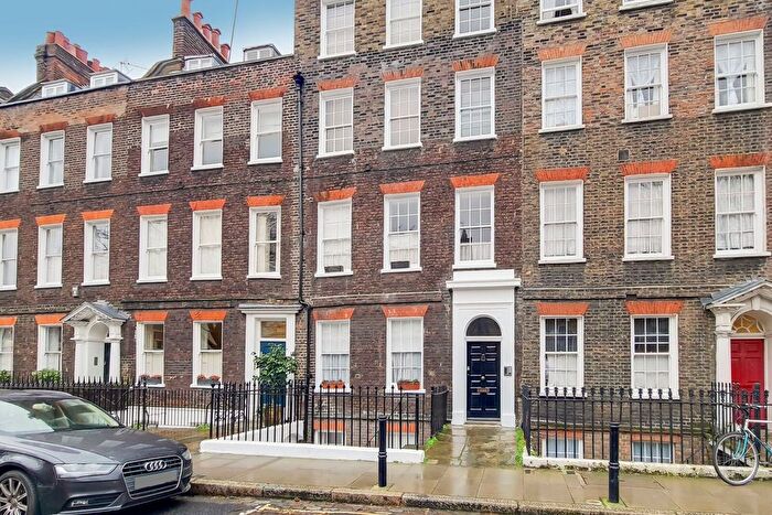 Studio To Rent In Colebrooke Row, Islington, London, N1