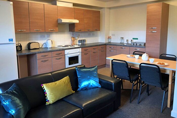 1 Bedroom Flat To Rent In Great Horton Road, Bradford, BD7