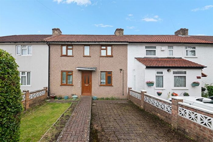 Terraced House For Sale In Windmill Lane, Greenford, UB6