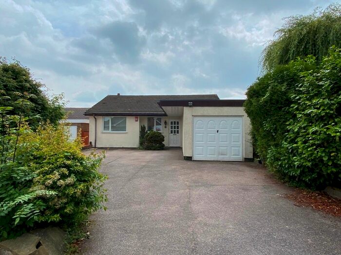 Houses to rent in Burntwood, Staffordshire