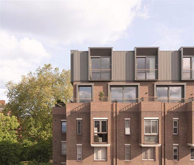 2 Bedroom Flat For Sale In Oakley Square, Camden, NW1
