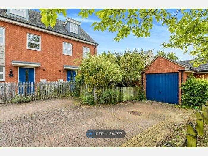 3 Bedroom Semi-Detached House To Rent In Hampden Close, Cambourne, CB23