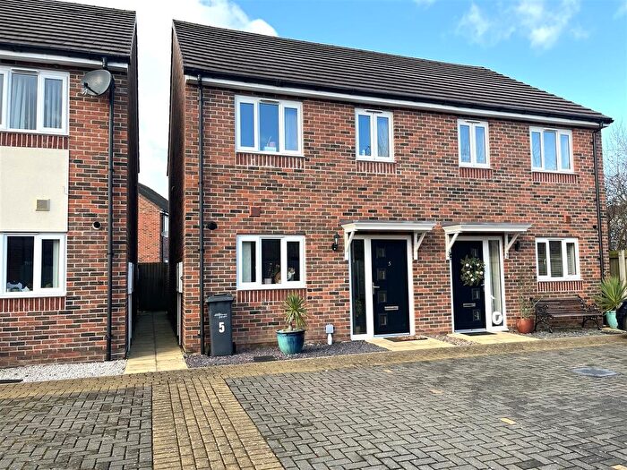 2 Bedroom Semi-Detached House For Sale In Trent Leasow, Rugeley, WS15