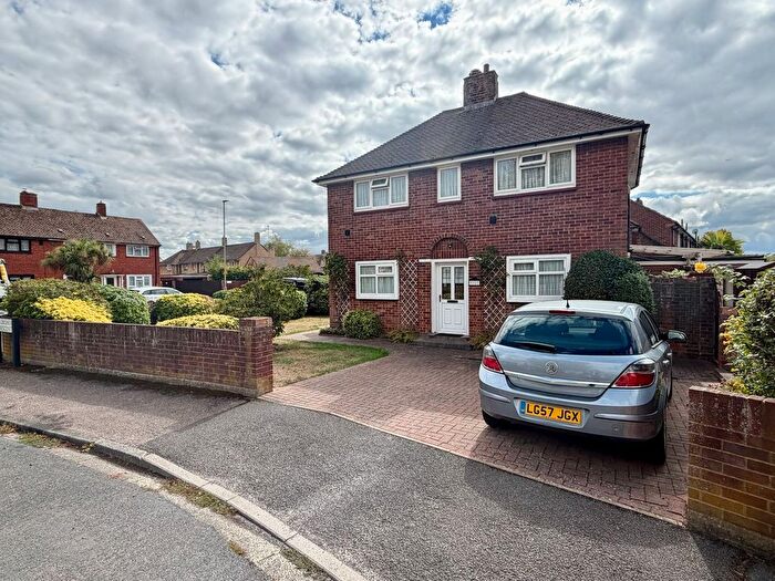 3 Bedroom Semi Detached House For Sale In Frobisher Crescent, Stanwell, Staines-Upon-Thames, TW19