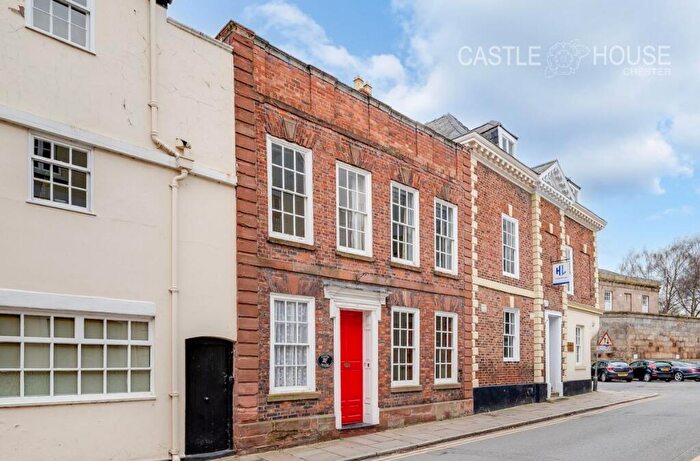 6 Bedroom Character Property For Sale In Castle Street, Chester, CH1
