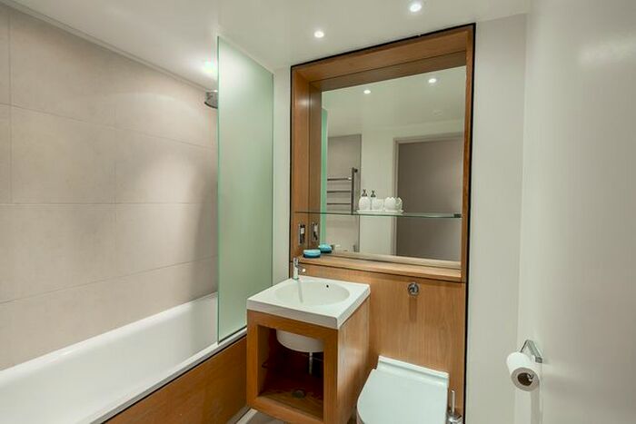 1 Bedroom Flat To Rent In Hermitage Street, Paddington, W2