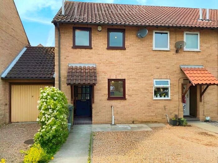 2 Bedroom Semi-Detached House To Rent In Wetherby Way, Eastfield, PE1