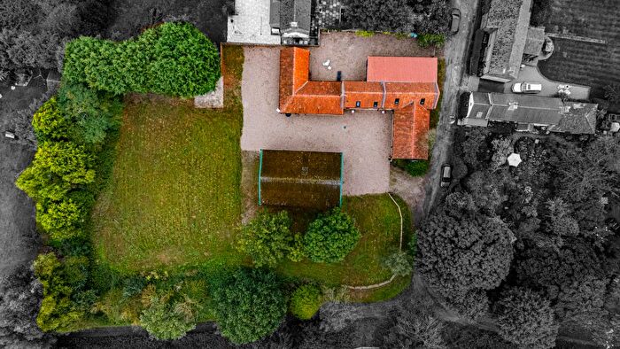 4 Bedroom Barn Conversion For Sale In Holly Farm Barn, High Street, Girton, Newark, Nottinghamshire, NG23
