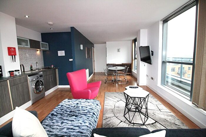 2 Bedroom Apartment To Rent In Penthouse Apartment At West One City, Fitzwilliam Street, Sheffield, S1