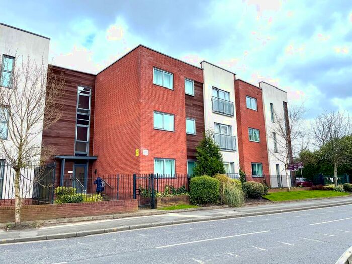 2 Bedroom Apartment To Rent In Palatine Road, Northenden, M22