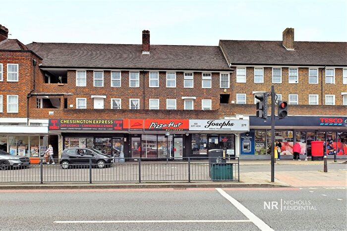 2 Bedroom Property To Rent In Hook Road, Chessington, Surrey., KT9