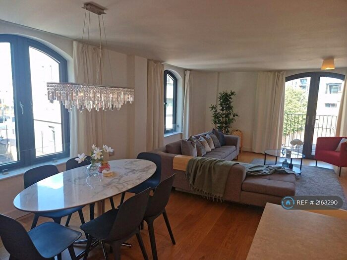 2 Bedroom Flat To Rent In Sugar Lane, London, SE16