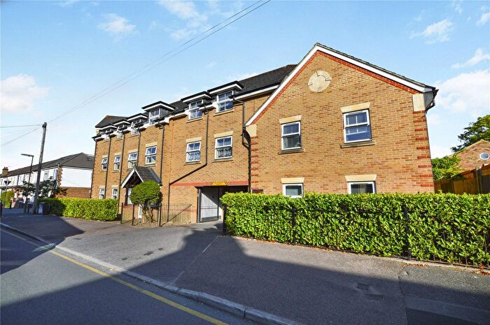 1 Bedroom Flat To Rent In North Road, Woking, Surrey, GU21