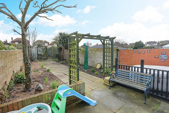 2 Bedroom Detached Bungalow For Sale In Tyson Avenue, Margate, CT9
