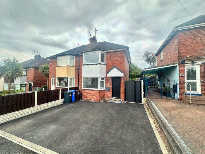 2 Bedroom House To Rent In Youlgreave Drive, Sheffield, S12