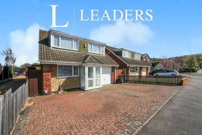 4 Bedroom Link Detached House To Rent In Dale Road, Dunstable, LU5