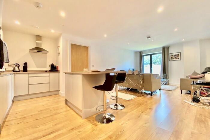 2 Bedroom Apartment To Rent In Leylands House, Mabgate, LS9