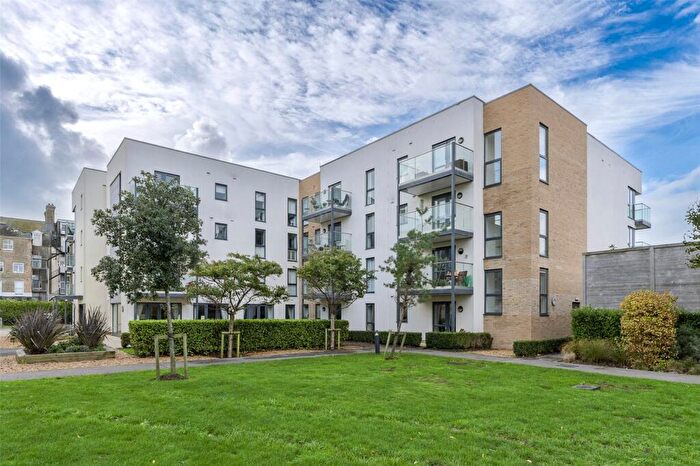 1 Bedroom Property For Sale In Heene Road, Worthing, West Sussex, BN11