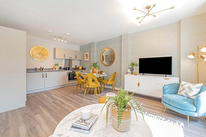 2 Bedroom End Of Terrace House For Sale In Off Patterdown Road, Chippenham, Wiltshire, SN15