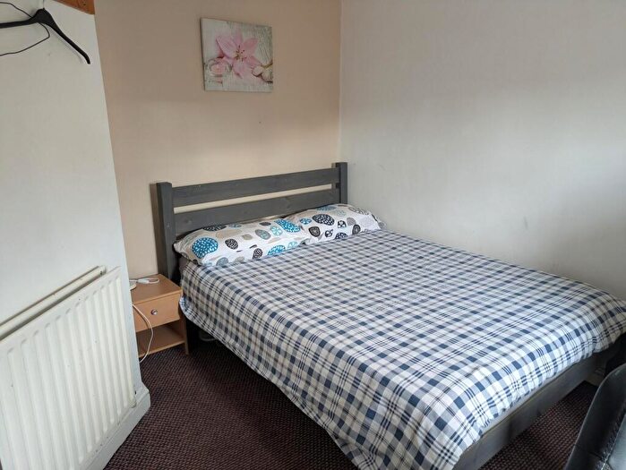 11 Bedroom Terraced House To Rent In Clift House Road, Bristol, BS3