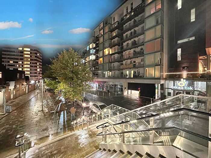 1 Bedroom Flat To Rent In Cardinal Building, High Village Point, Station Approach, Hayes, UB3