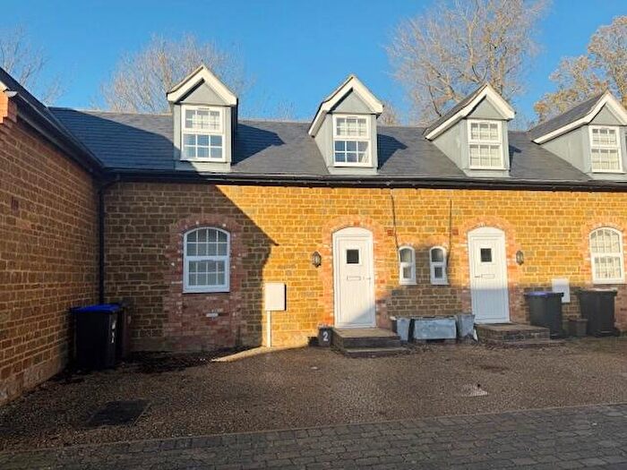 2 Bedroom Terraced House To Rent In Packhorse Yard, Packhorse Yard, Charwelton, NN11